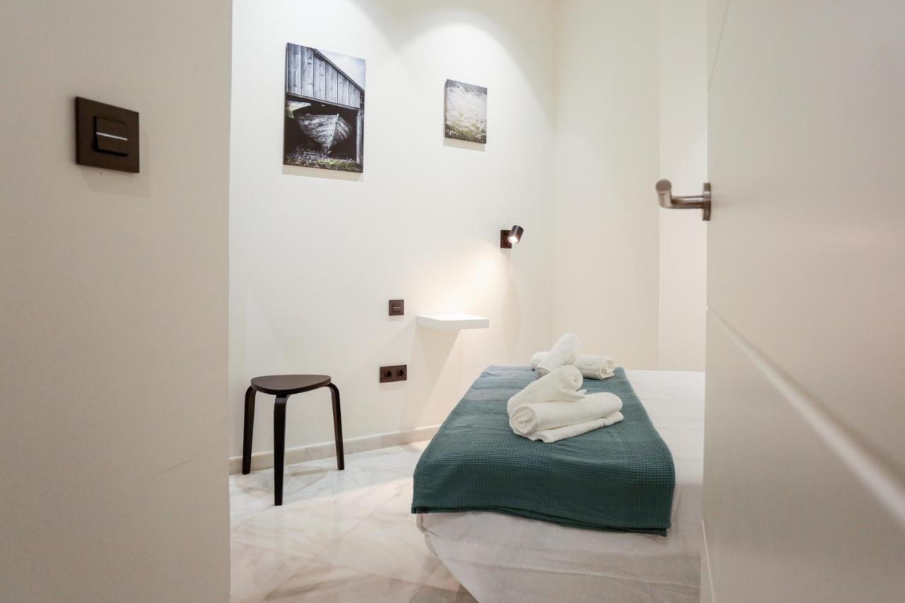 Monkeys Apartments Cervantes Sevilla Exterior foto
